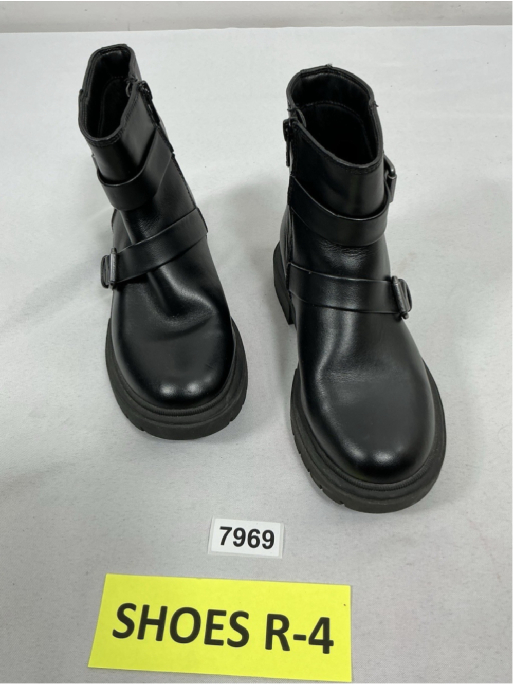 Girls Excellent Condition Art Class Chunky Combat Boots Size 2 Black